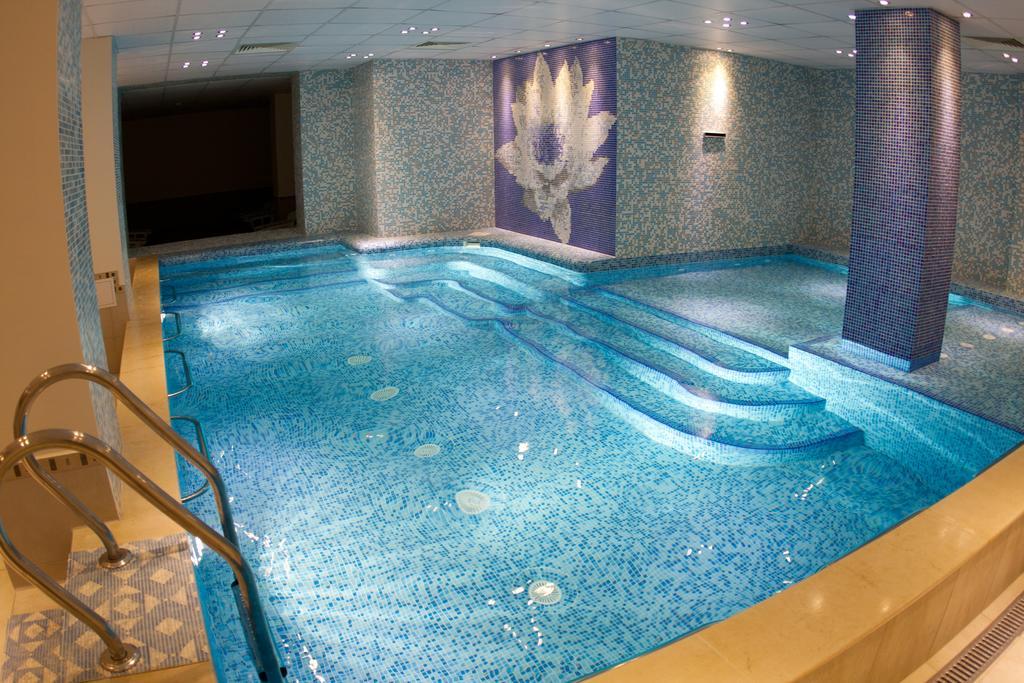 Balneo Comlex Medica Narechen Hotell Narechenski Bani Eksteriør bilde